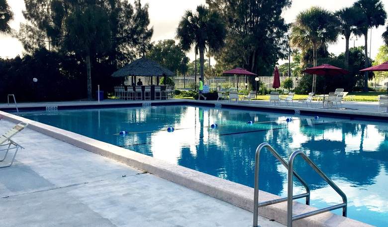 Transgender Lifeguard Applicant Reportedly Exposed Her Breasts in Front of Children During Tryouts