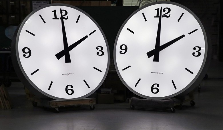 For God's Sake, End Daylight Saving Time Before We All Die