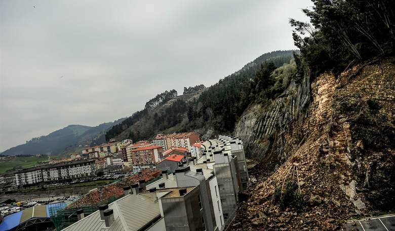 An American Abroad, Basquing in Donostia  