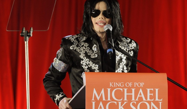 Streisand's Bizarre Michael Jackson Defense