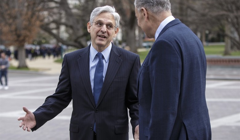 Cracks In GOP SCOTUS Wall? Sen. Toomey Meeting With Garland, Sen. Moran Says There Should Be Hearings 