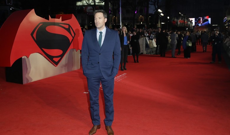 Batman v Superman Review: A Grim and Dispiriting Superhero Clash