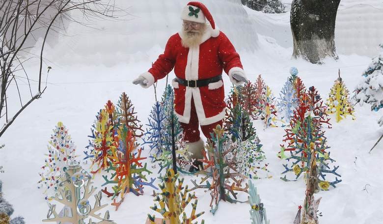 Christmas Is the Perfect Time to Mock Liberals, and Other Random Thoughts