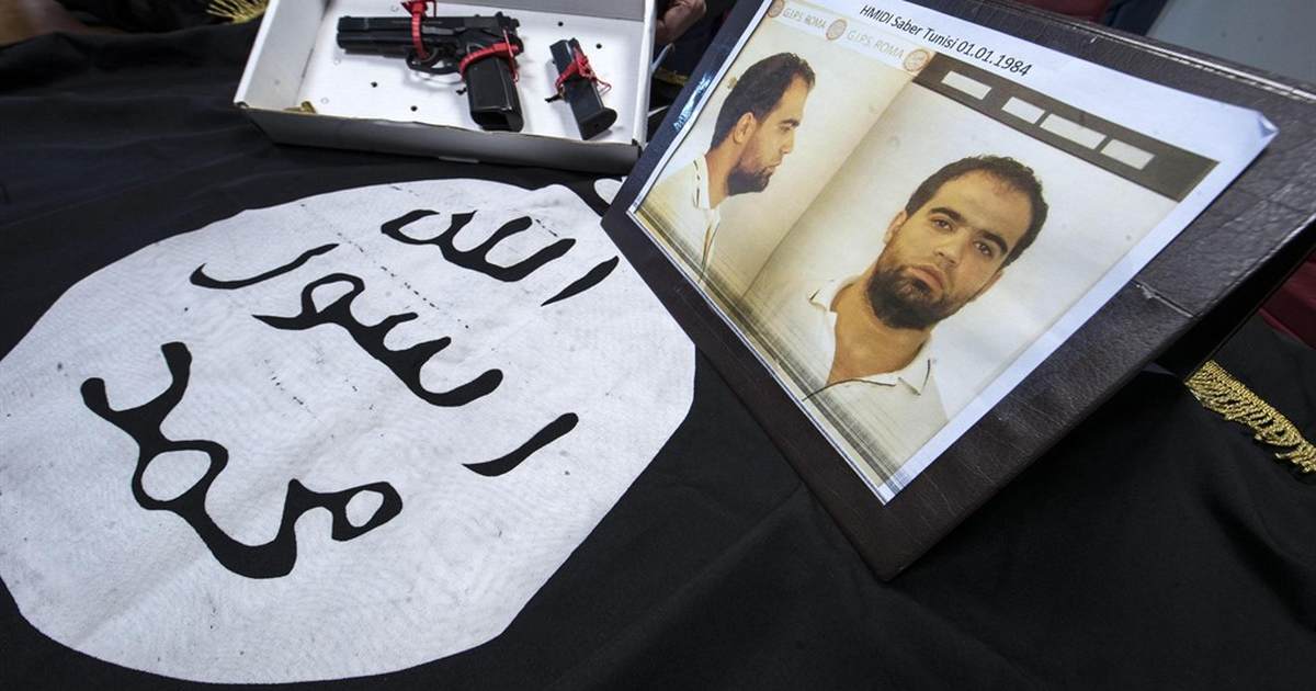FBI Foils 17-Year-Old's Alleged ISIS-Inspired Assassination Plot Against Texas Lawmaker