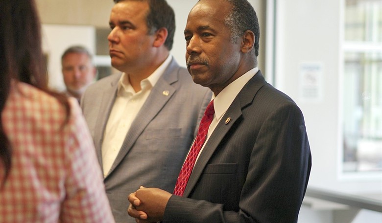 Maxine Waters Just Called Ben Carson an 'Educated Fool'