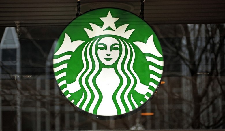 Starbucks Barista Bullies Trump Supporter