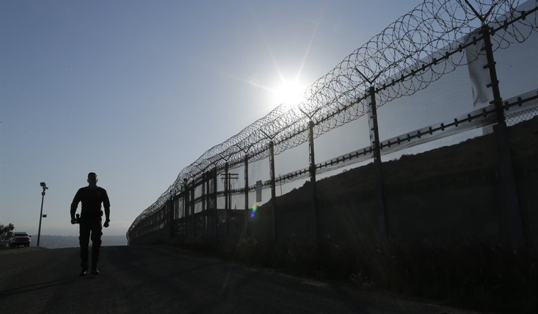Getting Innovative: Catapult Seized at U.S.-Mexico Border
