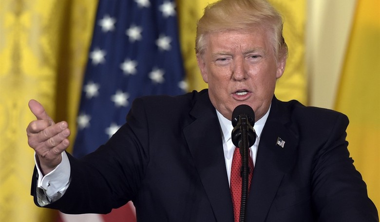 About That WaPo Story That Says Someone In The Trump White House Is a Person Of Interest In Russia Probe 
