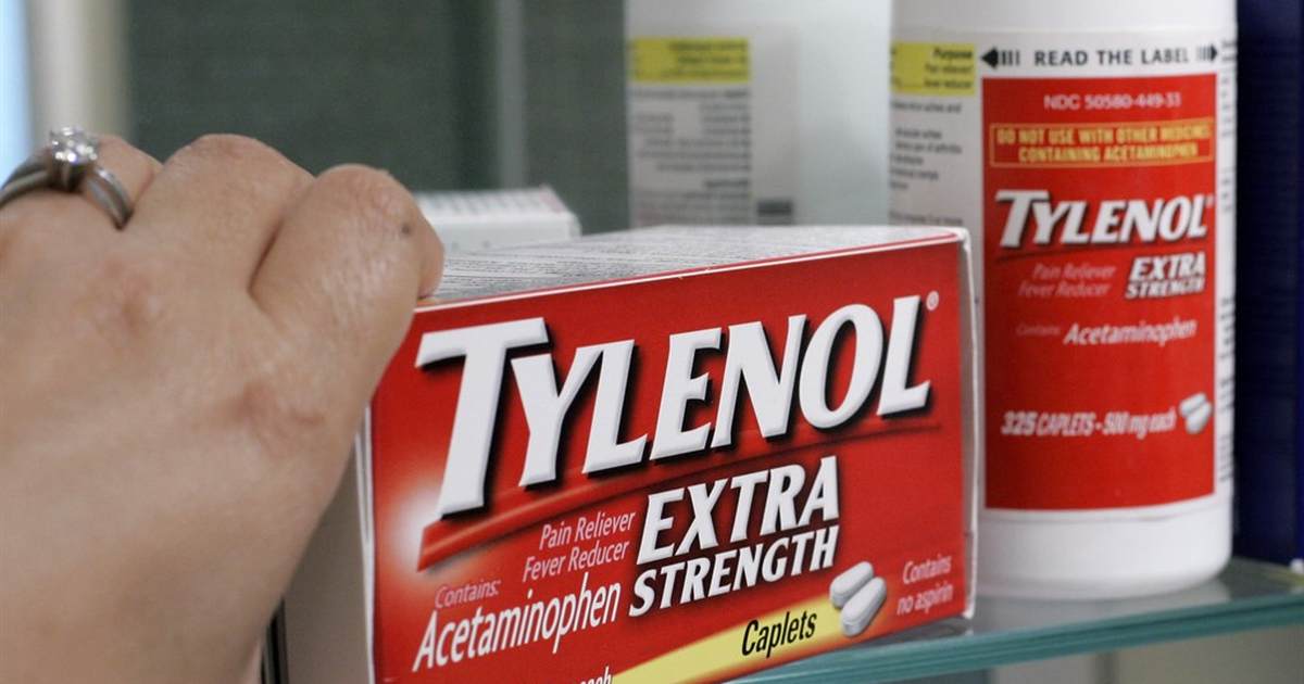 The Memes From  the Trump Administration's Announcement on Tylenol Were Undefeated 