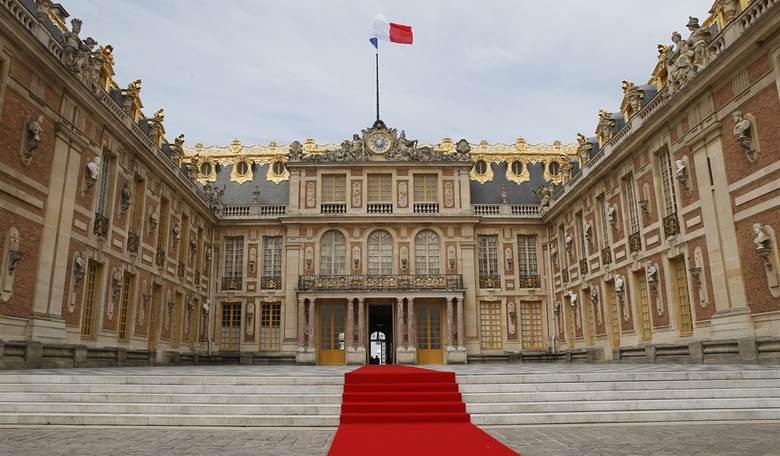The Two Fathers of Freedom: Rousseau’s Chains and Voltaire’s Light (Part I)