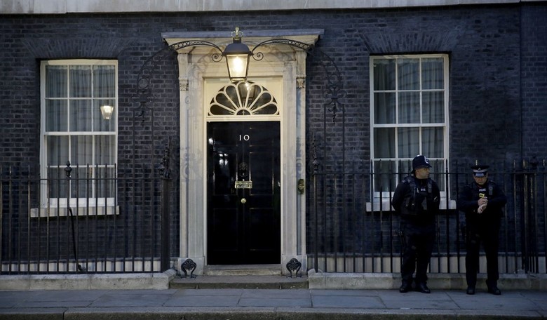 Beijing Accused of Hacking Mobile Phones of Top Aides at Downing Street for Years