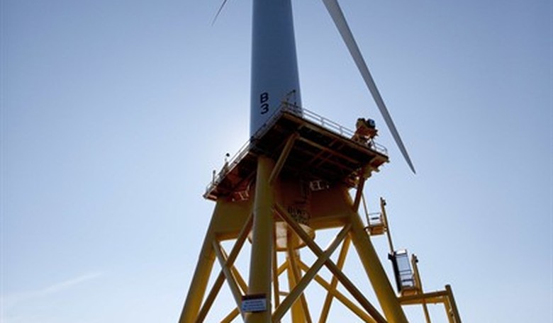 Stunning Reversal on Massive Offshore Wind Project Kinda Smacks of a Pipeline Hostage Deal
