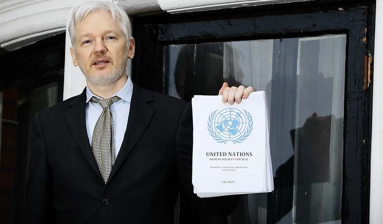 Assange Backs Out Of U.S. Extradition