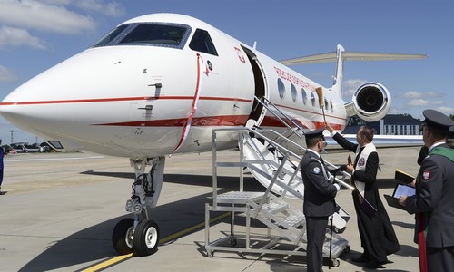 Breaking: Medical Transport Plane Carrying 6 From Bermuda to Boston Loses Contact Off MA Coast