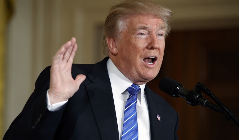 'Scandal-Free' Obama to Scandal-Plagued Trump