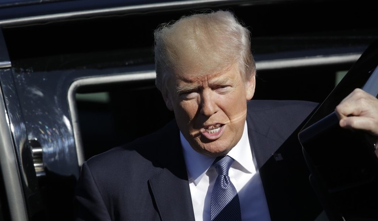 Trump Urges Lawmakers to Get Healthcare Done 
