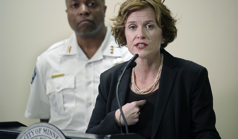 Protesters Interrupt Minneapolis Mayor's News Conference