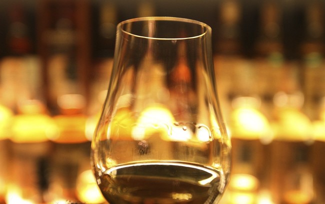 Bourbon Guy Tips His Hat to Trump’s Scotch Move