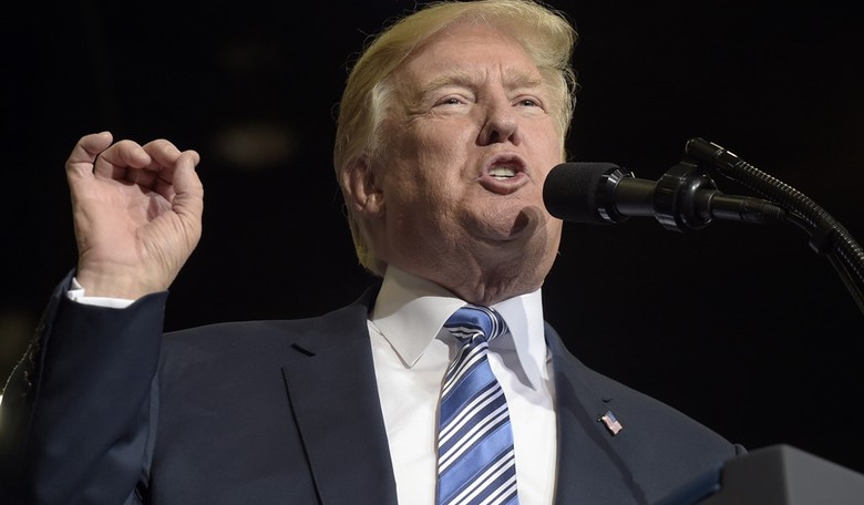 Tensions Mount as Trump Slams Lawmakers Over Russia Sanctions Bill, Healthcare 