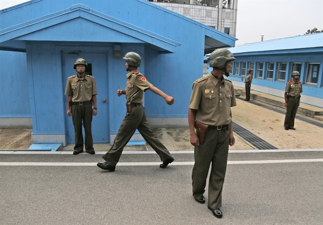 A US Soldier Facing Disciplinary Action Decided to Find Refuge...By Fleeing to North Korea - Vimarsana News