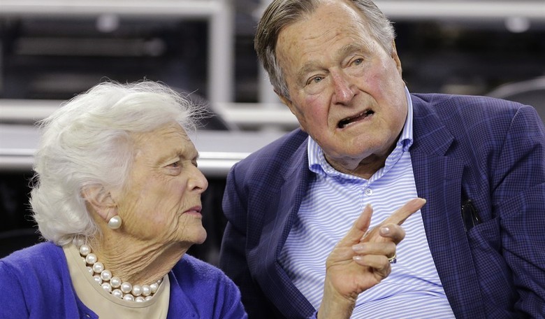 George H.W. Bush To Do Coin Flip At Super Bowl