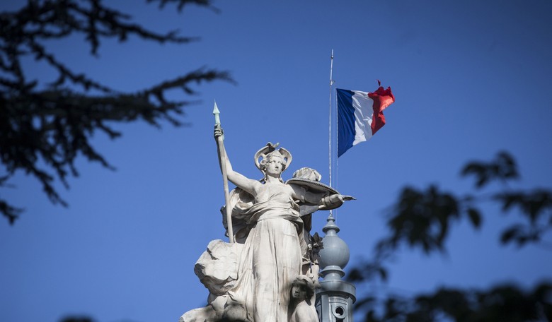 France Considering Setting Age of Consent at 13