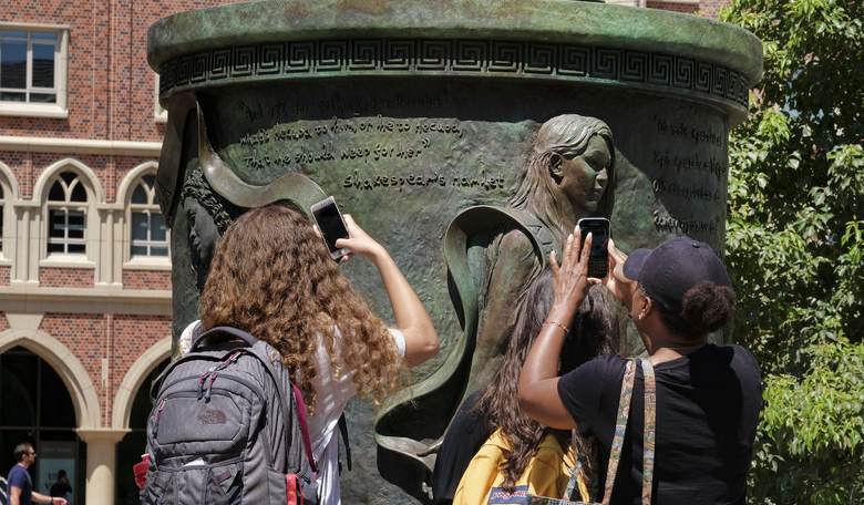 Jilted Students at Top College Sue for Tuition Repayment Amid Pandemic Shutdown
