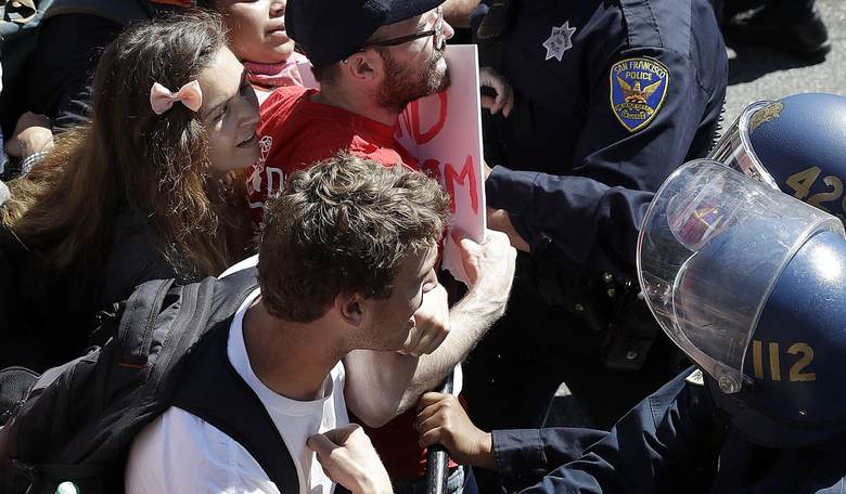 Liberals Hate the Police
