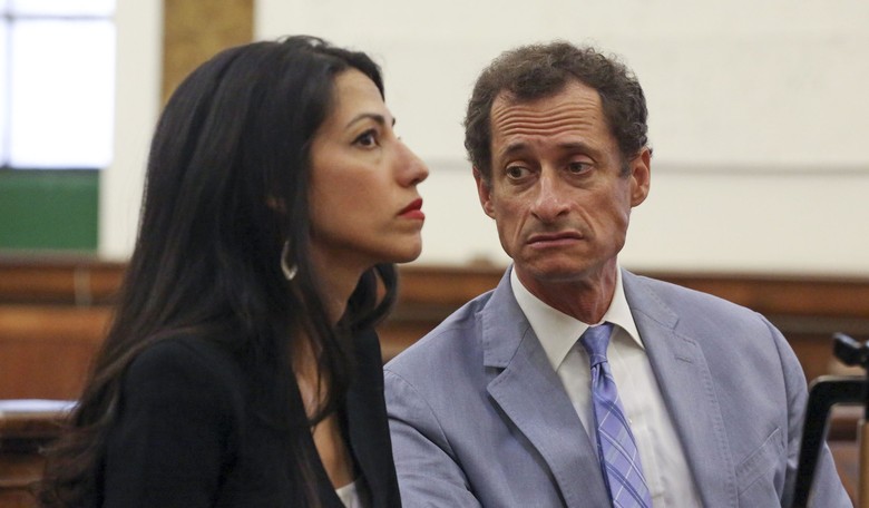 Anthony Weiner Blames Girl He Sexted for Wanting to Affect the Election