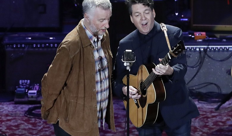 Artist Billy Bragg Advocates For Censorship of Children's Books and Encounters a Scathing Takedown