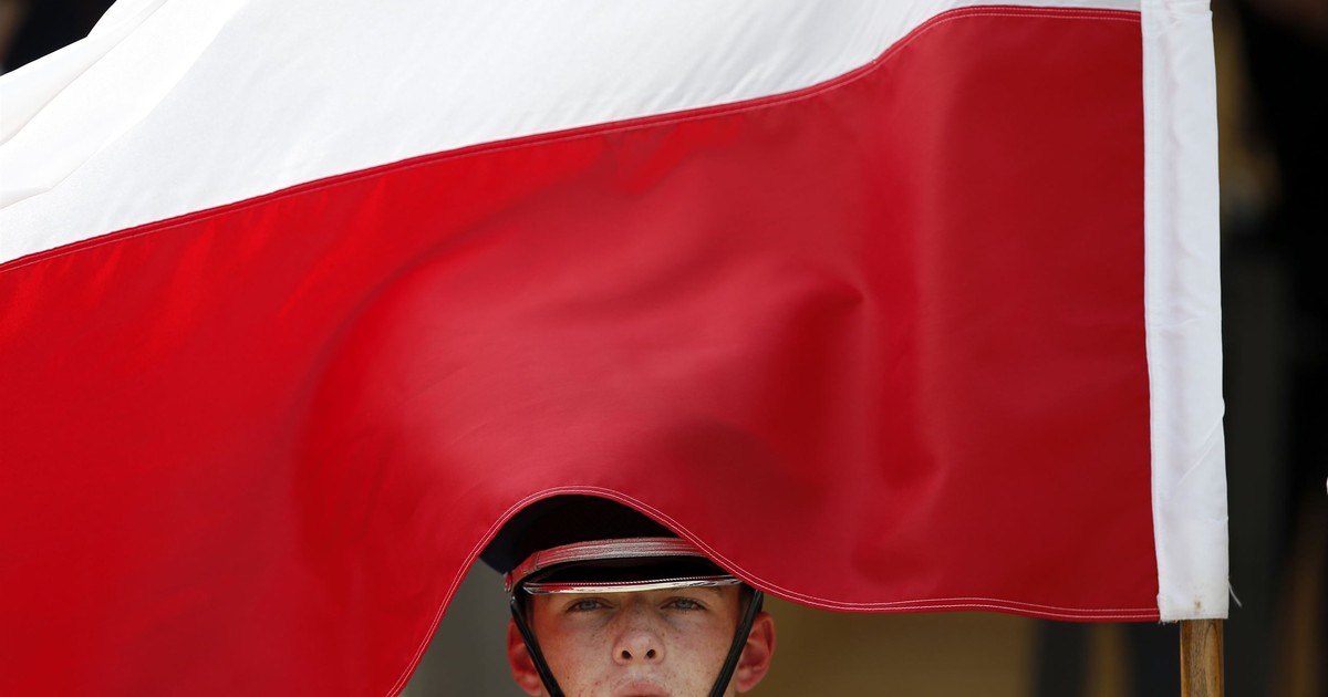 Poland Coup Attempt: Prime Minister Donald Tusk Seizes Top Court