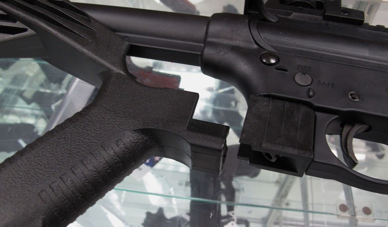 In the Gun Debate, Bipartisan Hypocrisy
