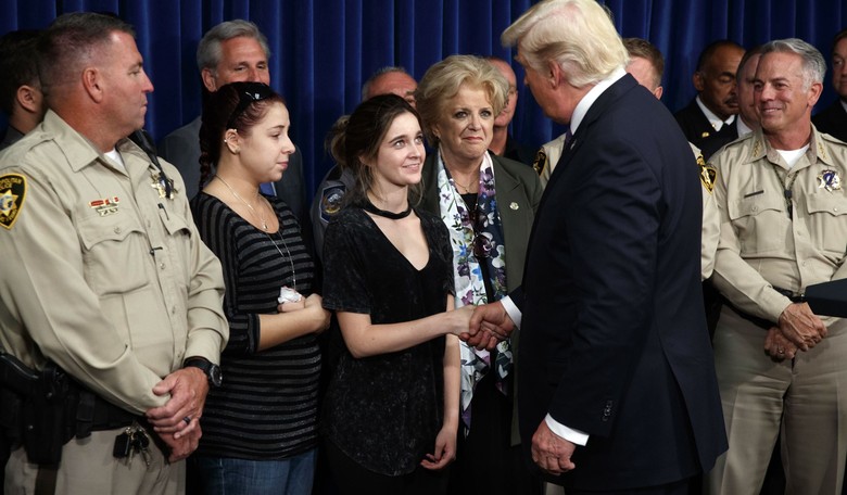 Trump Praises First Responders in Vegas: A Grateful Nation Thanks You 