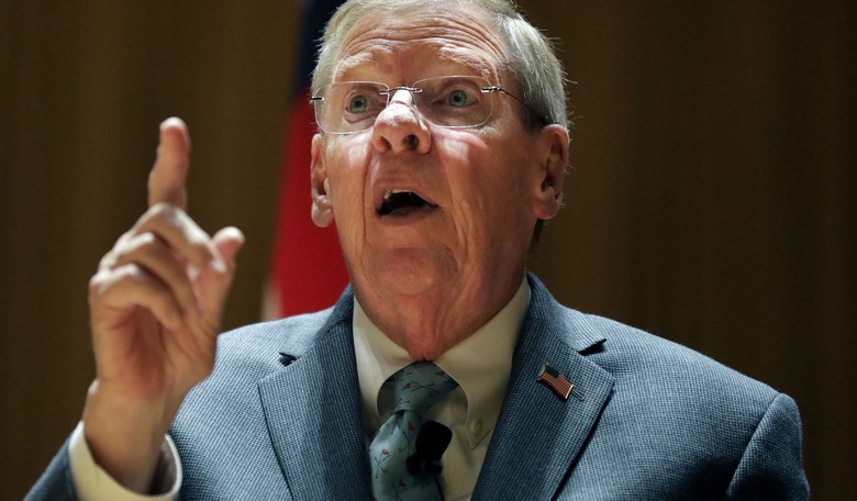 Former Georgia GOP Senator Johnny Isakson Dies at 76
