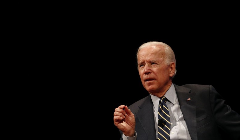 Biden Calls Trump 'A Joke,' Says He's 'Doing Everything Putin Ever Wanted'