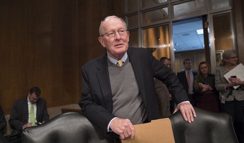 Game Over: Key GOP Senator Will Vote 'No' On New Trump Impeachment Witnesses 