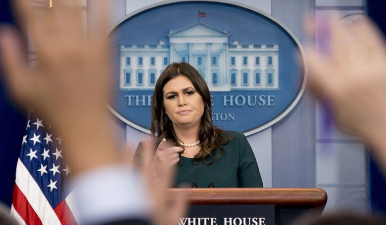 Dem Rep Insults Huckabee Sanders's Intelligence