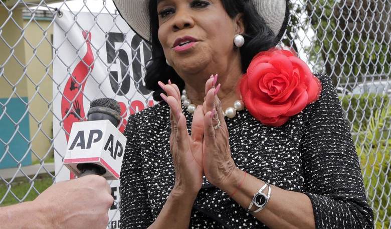 Frederica Wilson: We Must Prosecute Anyone Who 'Makes Fun' Of Members Of Congress Online