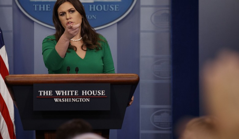 Sarah Huckabee Sanders Ends 'Piegate'; Gives April Ryan a Homemade Pie