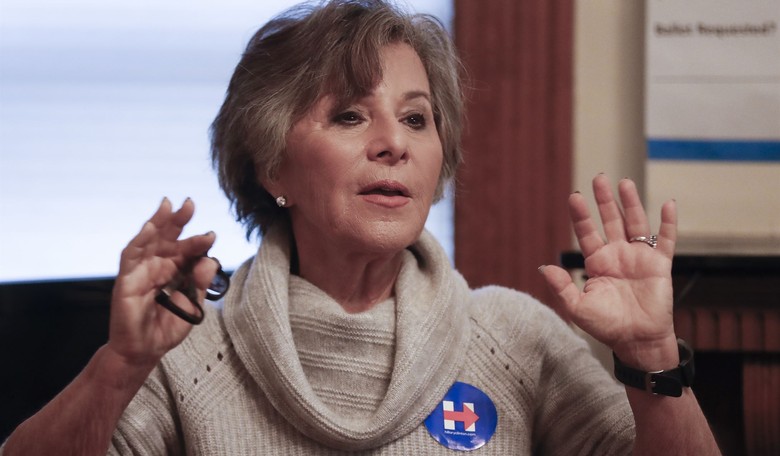 Former Sen. Barbara Boxer Assaulted, Robbed in Oakland
