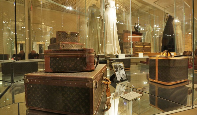 China Trade Deal Coming? Wealthy Chinese Consumers Are Acting Like It