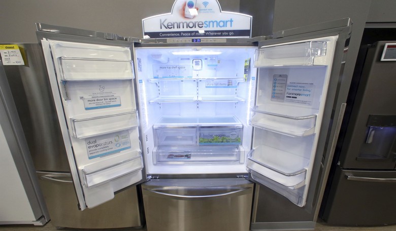 ICE Agent's Internal Bleeding Proves Refrigerator Doors Are NOT, in Fact, Deadlier Than SUVs