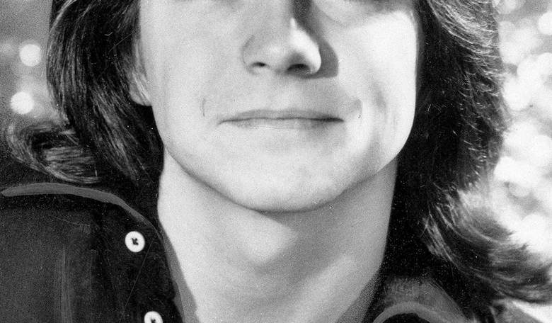 The 1970s Shag Haircut Is Back — Proof That America Is Doing Just Fine