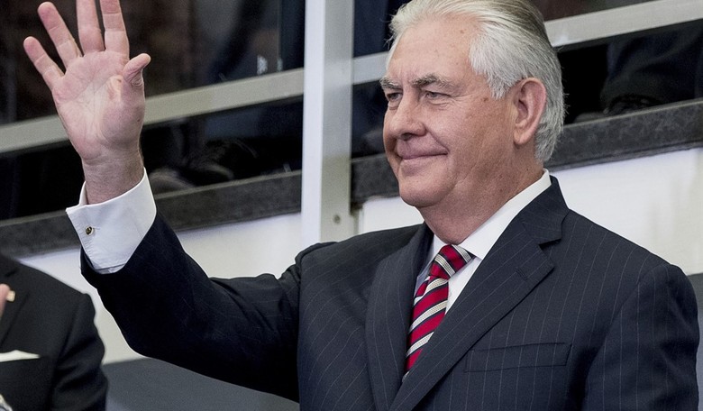 This Is New: SecState and SecDef that Don't Butt Heads