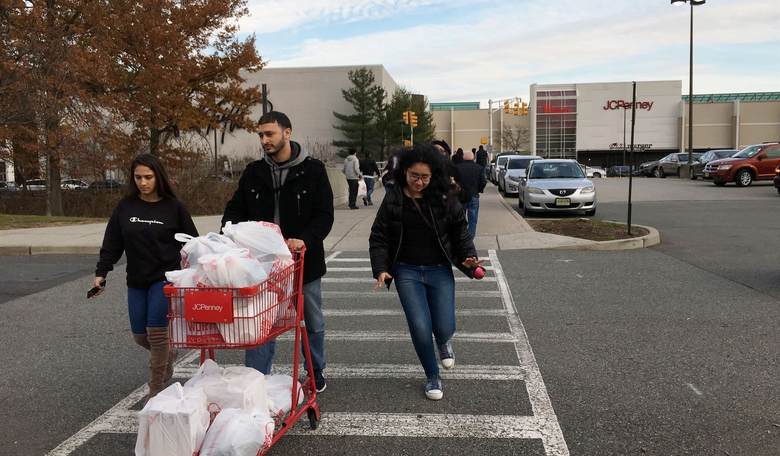 Democrats Peddle Doom, but the Middle Class Never Had It So Good
