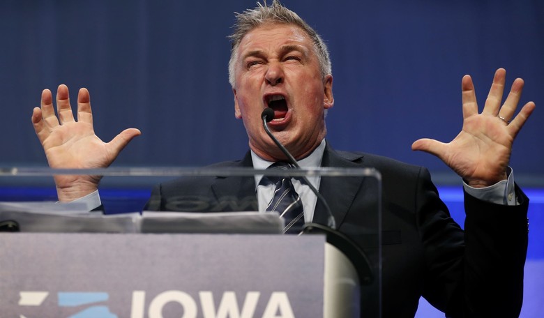 Heh: Alec Baldwin Has Reportedly Been Arrested for Punching a Guy Over Parking 