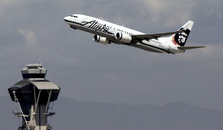 Alaska Airlines Shows the Way With How They Responded to Fauxfended Magazine Editor's Woke Rant