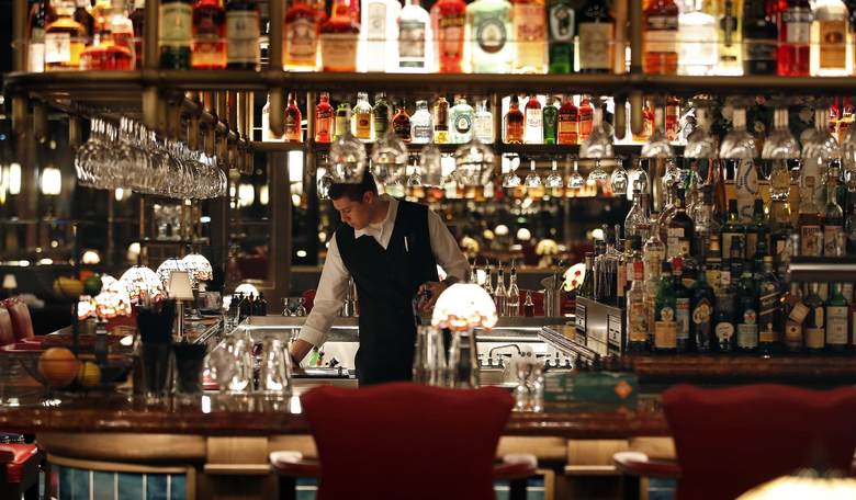 Ruth's Chris Returns $20 Million in Stimulus Money After Backlash