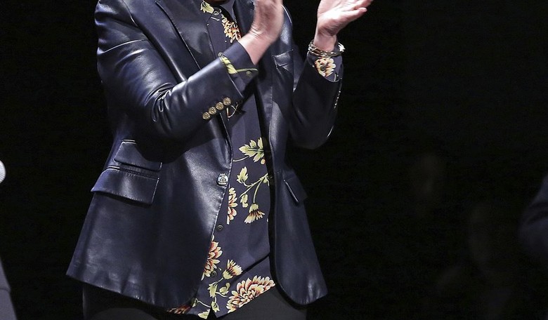 Hillary Clinton Praises 'Activist B*tches Supporting B*tches'