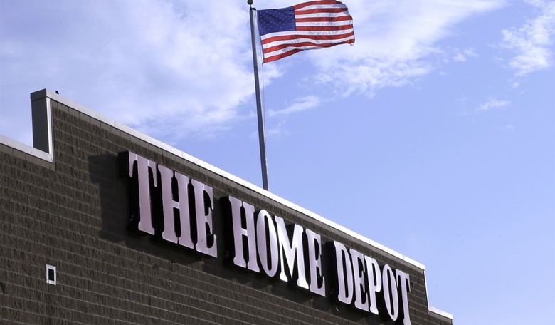 Illegal Aliens Are Harassing Home Depot Customers, So the Store Is Taking Action